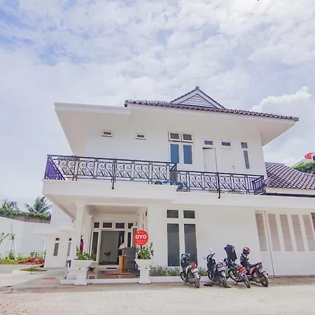 Super Oyo Capital O 90342 Kemang Garden Hotel
